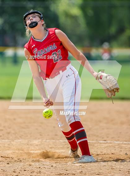 Thumbnail 1 in West Liberty vs North Scott (Rick Doran Classic) photogallery.