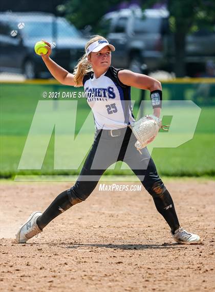 Thumbnail 1 in West Liberty vs North Scott (Rick Doran Classic) photogallery.