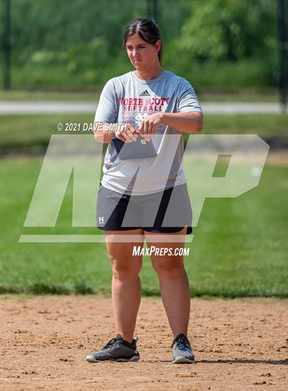 Thumbnail 3 in West Liberty vs North Scott (Rick Doran Classic) photogallery.