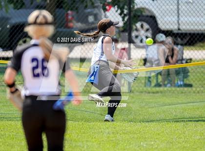 Thumbnail 3 in West Liberty vs North Scott (Rick Doran Classic) photogallery.