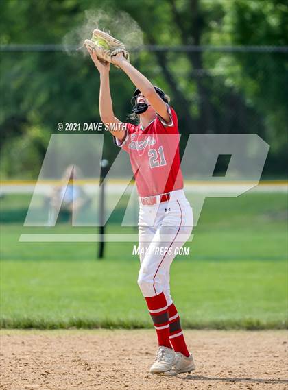 Thumbnail 2 in West Liberty vs North Scott (Rick Doran Classic) photogallery.