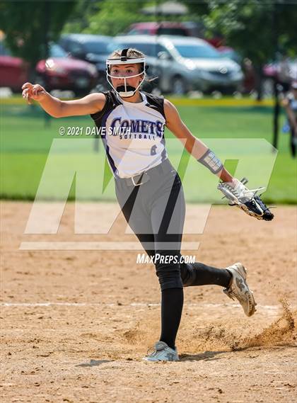 Thumbnail 2 in West Liberty vs North Scott (Rick Doran Classic) photogallery.