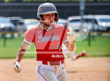 Thumbnail 1 in West Liberty vs North Scott (Rick Doran Classic) photogallery.
