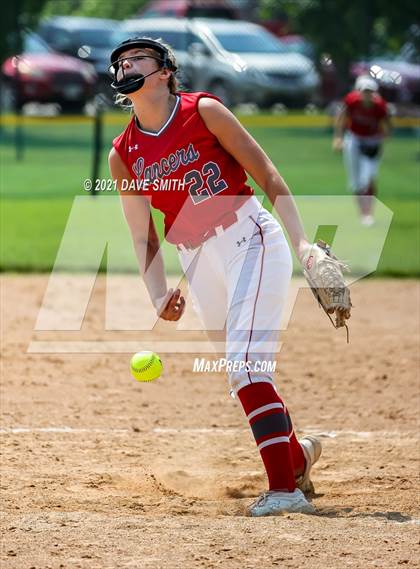 Thumbnail 3 in West Liberty vs North Scott (Rick Doran Classic) photogallery.