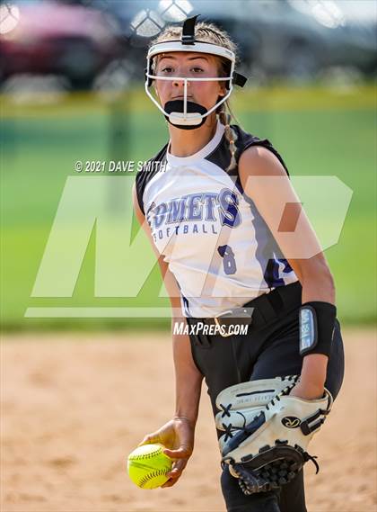 Thumbnail 1 in West Liberty vs North Scott (Rick Doran Classic) photogallery.