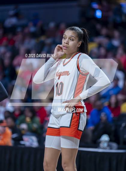 Thumbnail 1 in Lord Botetourt vs. James Monroe (VHSL Class 3 State-Final) photogallery.