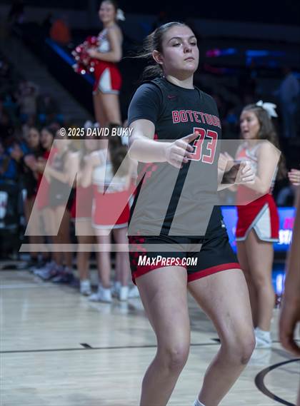 Thumbnail 3 in Lord Botetourt vs. James Monroe (VHSL Class 3 State-Final) photogallery.