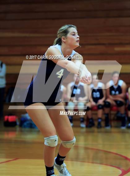 Thumbnail 3 in Jacksonville vs. Swansboro photogallery.