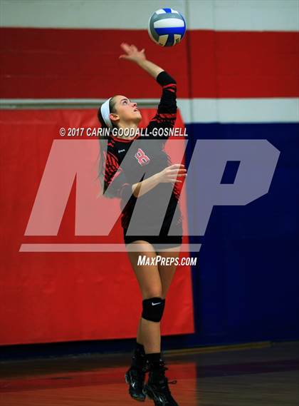 Thumbnail 3 in Jacksonville vs. Swansboro photogallery.