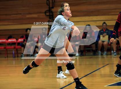 Thumbnail 2 in Jacksonville vs. Swansboro photogallery.