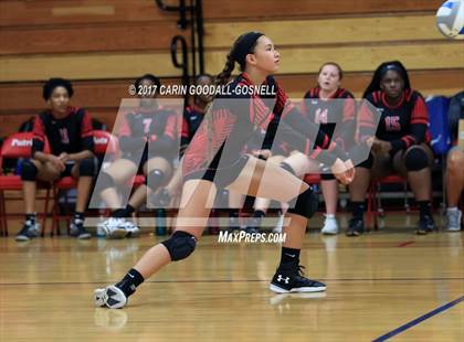 Thumbnail 2 in Jacksonville vs. Swansboro photogallery.