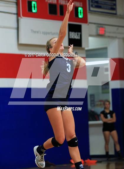 Thumbnail 3 in Jacksonville vs. Swansboro photogallery.