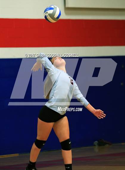 Thumbnail 2 in Jacksonville vs. Swansboro photogallery.