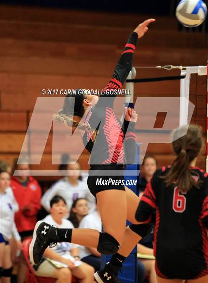 Thumbnail 3 in Jacksonville vs. Swansboro photogallery.