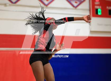 Thumbnail 3 in Jacksonville vs. Swansboro photogallery.