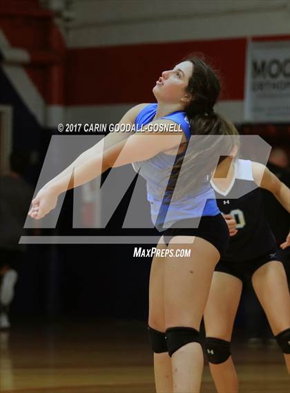 Thumbnail 3 in Jacksonville vs. Swansboro photogallery.