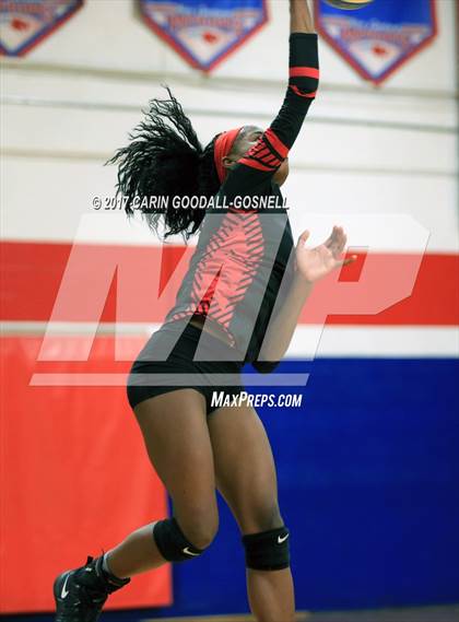 Thumbnail 2 in Jacksonville vs. Swansboro photogallery.