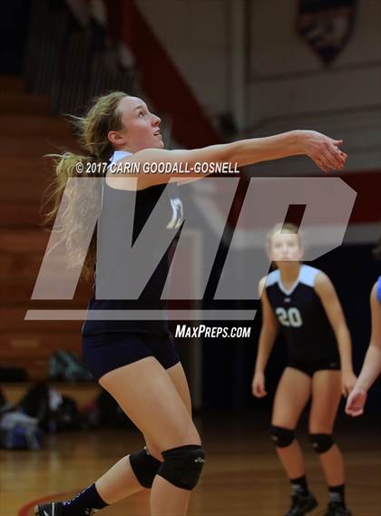 Thumbnail 1 in Jacksonville vs. Swansboro photogallery.