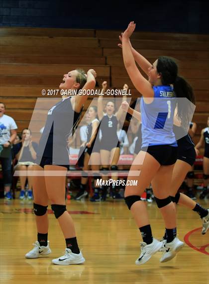 Thumbnail 2 in Jacksonville vs. Swansboro photogallery.