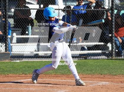 Thumbnail 1 in Walnut vs South Pasadena photogallery.