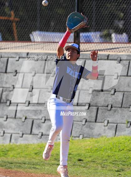 Thumbnail 2 in Walnut vs South Pasadena photogallery.