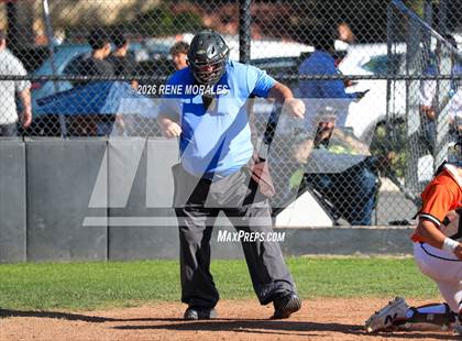 Thumbnail 2 in Walnut vs South Pasadena photogallery.
