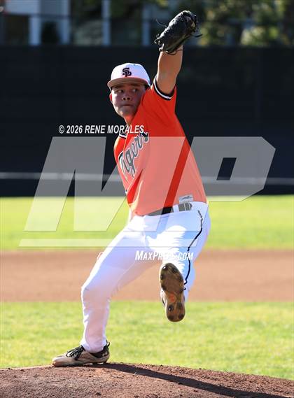 Thumbnail 3 in Walnut vs South Pasadena photogallery.