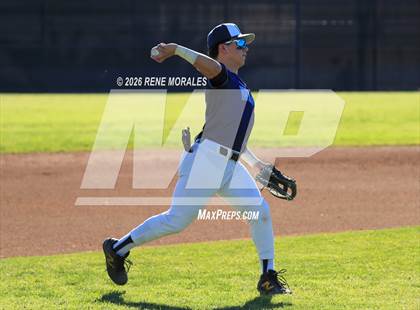Thumbnail 1 in Walnut vs South Pasadena photogallery.