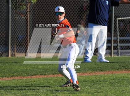 Thumbnail 1 in Walnut vs South Pasadena photogallery.