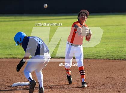 Thumbnail 3 in Walnut vs South Pasadena photogallery.