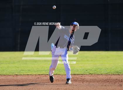Thumbnail 2 in Walnut vs South Pasadena photogallery.
