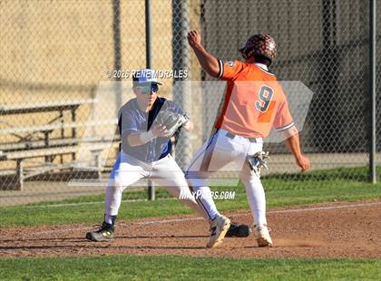 Thumbnail 2 in Walnut vs South Pasadena photogallery.