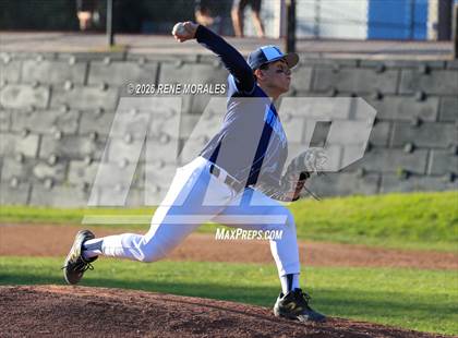 Thumbnail 2 in Walnut vs South Pasadena photogallery.