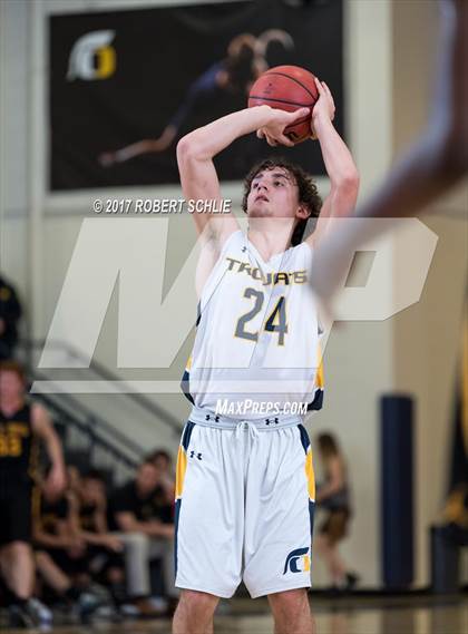Thumbnail 2 in Del Oro @ Oak Ridge photogallery.