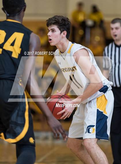 Thumbnail 2 in Del Oro @ Oak Ridge photogallery.