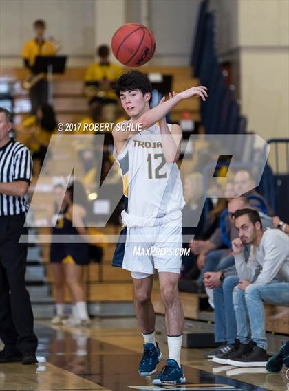 Thumbnail 2 in Del Oro @ Oak Ridge photogallery.