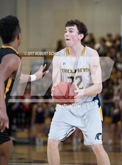 Thumbnail 1 in Del Oro @ Oak Ridge photogallery.