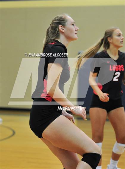 Thumbnail 2 in Langham Creek vs. Mayde Creek (CFISD/Katy Classic) photogallery.