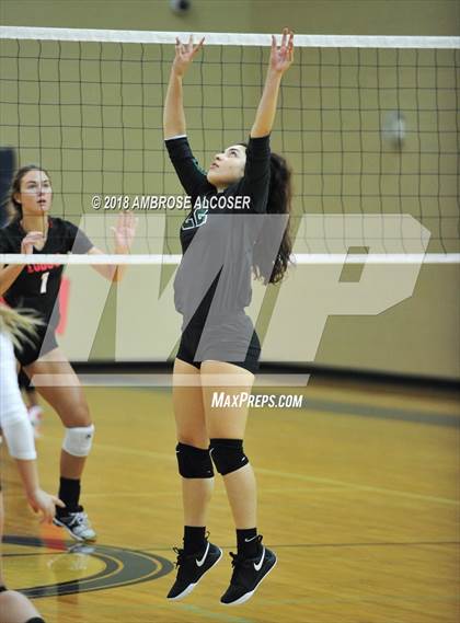 Thumbnail 1 in Langham Creek vs. Mayde Creek (CFISD/Katy Classic) photogallery.