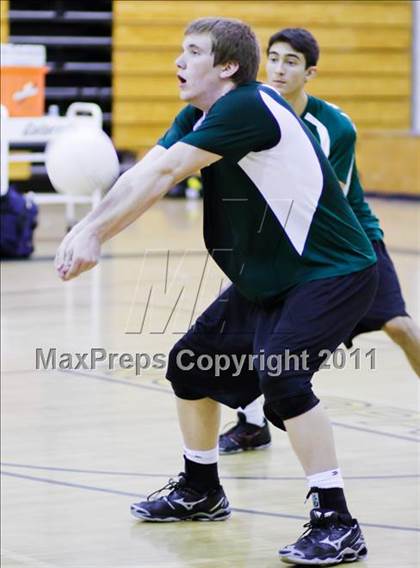 Thumbnail 1 in Oak Park @ Moorpark photogallery.