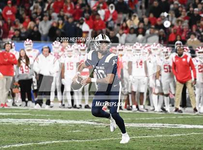 Thumbnail 1 in Mater Dei vs. St. John Bosco photogallery.