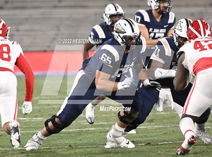 Thumbnail 1 in Mater Dei vs. St. John Bosco photogallery.