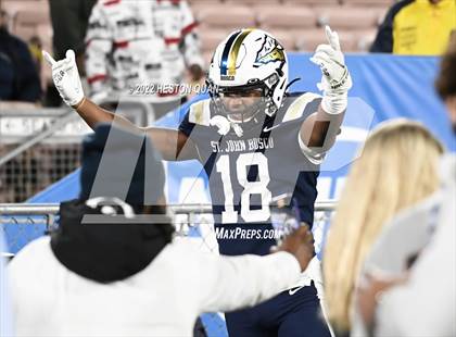 Thumbnail 3 in Mater Dei vs. St. John Bosco photogallery.
