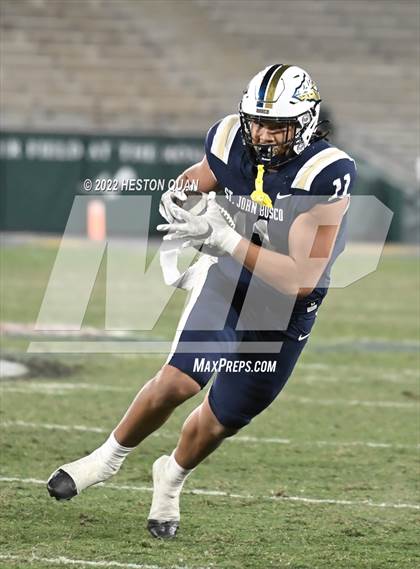 Thumbnail 2 in Mater Dei vs. St. John Bosco photogallery.