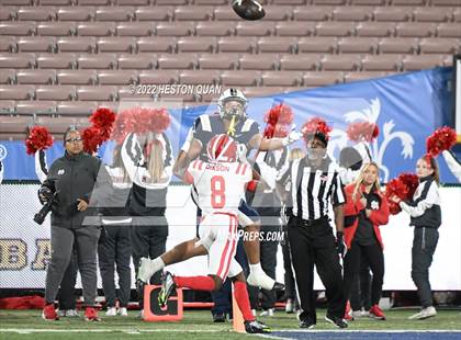 Thumbnail 2 in Mater Dei vs. St. John Bosco photogallery.