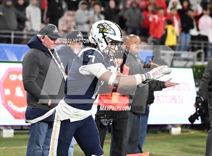 Thumbnail 2 in Mater Dei vs. St. John Bosco photogallery.