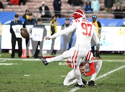 Thumbnail 1 in Mater Dei vs. St. John Bosco photogallery.