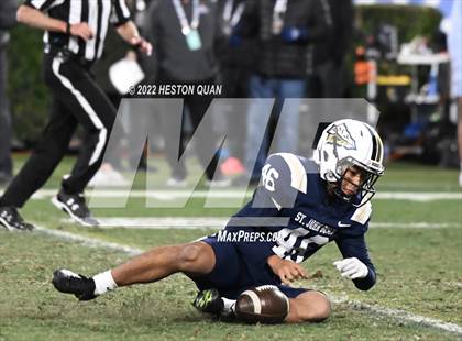 Thumbnail 1 in Mater Dei vs. St. John Bosco photogallery.