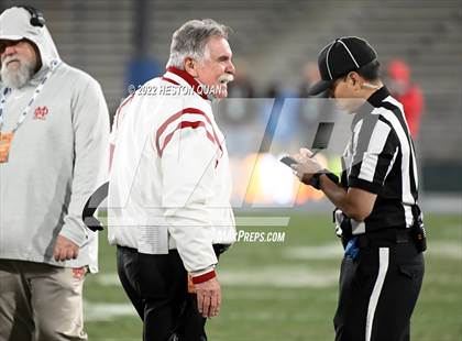 Thumbnail 3 in Mater Dei vs. St. John Bosco photogallery.