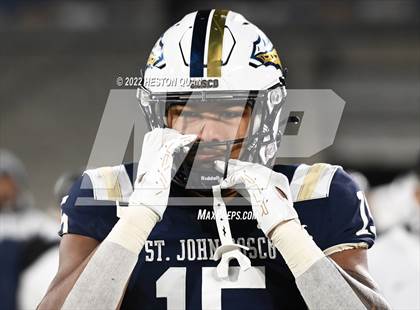 Thumbnail 2 in Mater Dei vs. St. John Bosco photogallery.